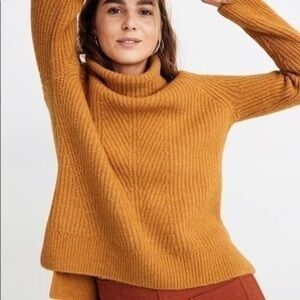 Madewell Warm Amber Turtleneck Sweater